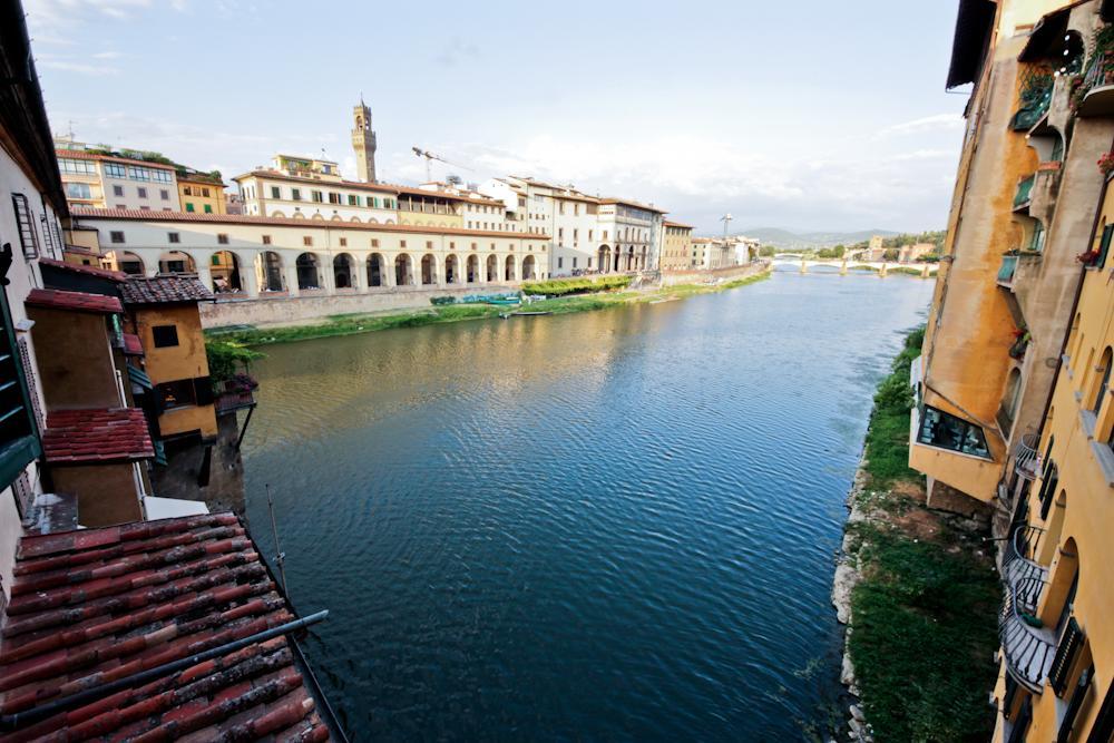 Ponte Vecchio Tower Apartment Firenze Bagian luar foto