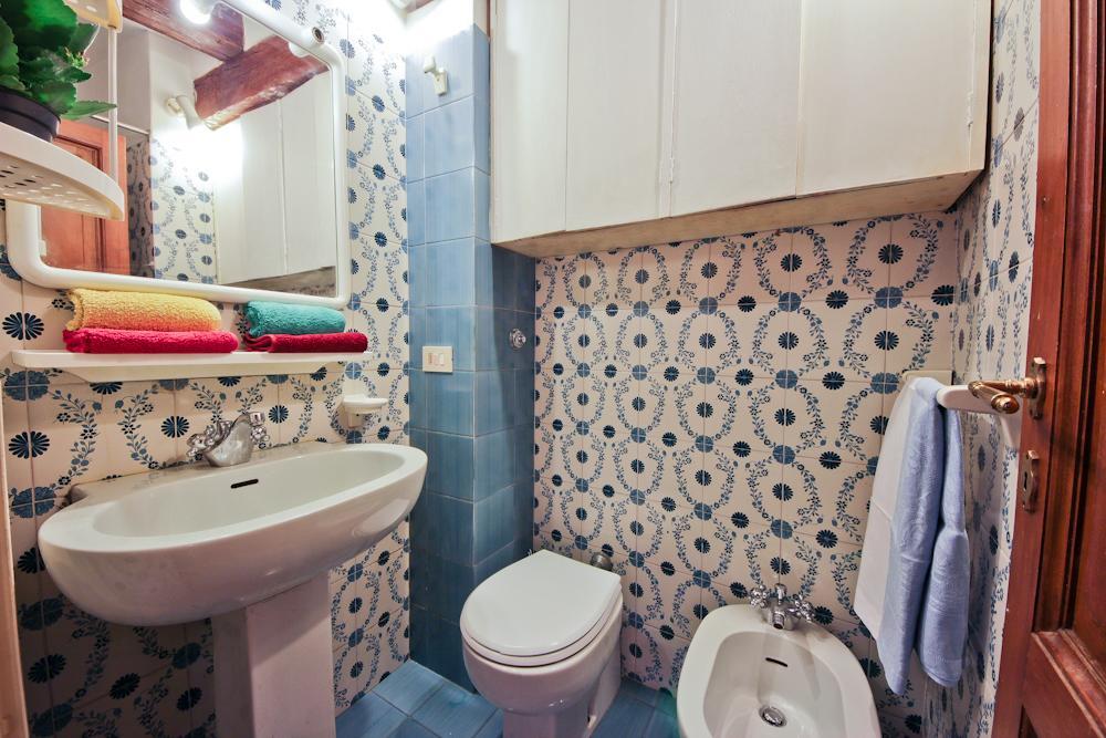 Ponte Vecchio Tower Apartment Firenze Bagian luar foto