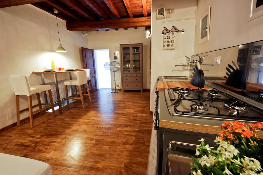 Ponte Vecchio Tower Apartment Firenze Bagian luar foto